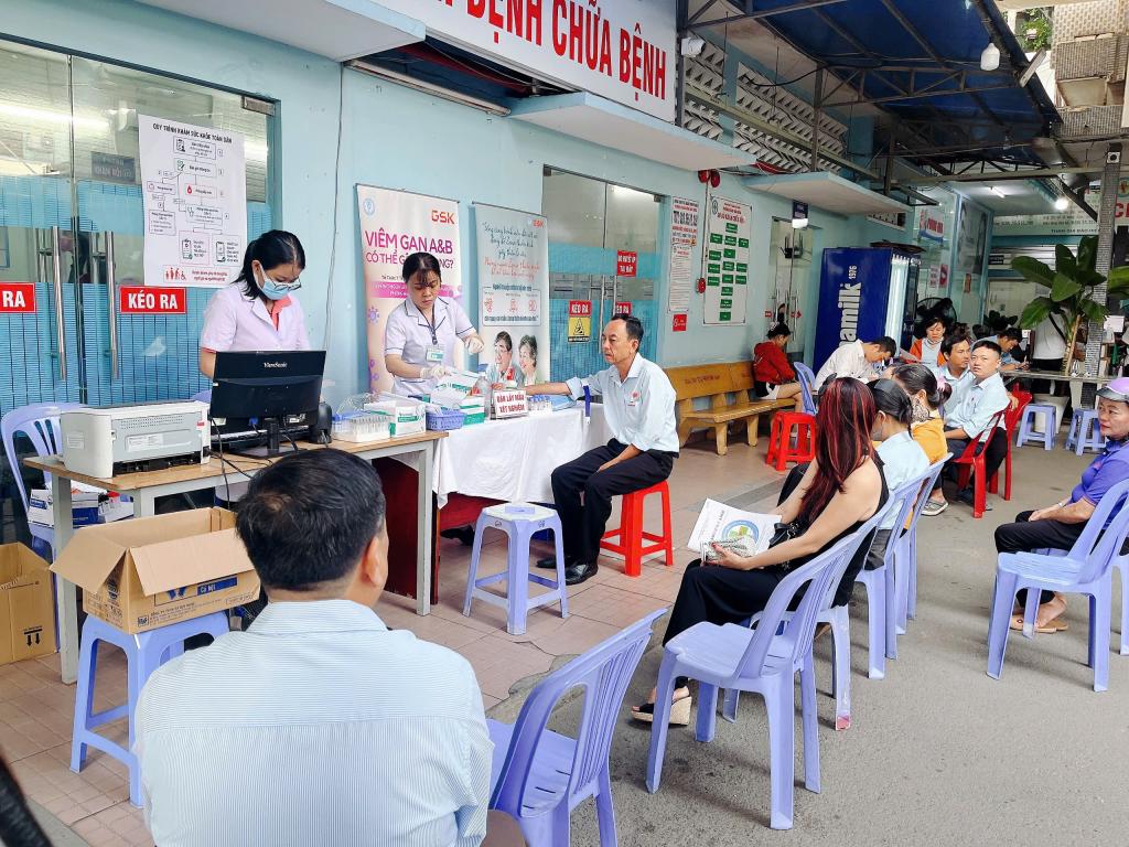 THÀNH PHÚ TỔ CHỨC KHÁM SỨC KHỎE ĐỊNH KỲ NĂM 2026 CHO CÁN BỘ, CÔNG NHÂN VIÊN – CHUNG TAY CHĂM SÓC SỨC KHỎE NGƯỜI LAO ĐỘNG